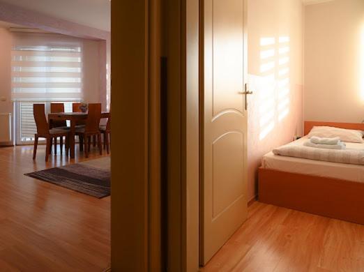 Mb Apartments Ягодина Екстериор снимка