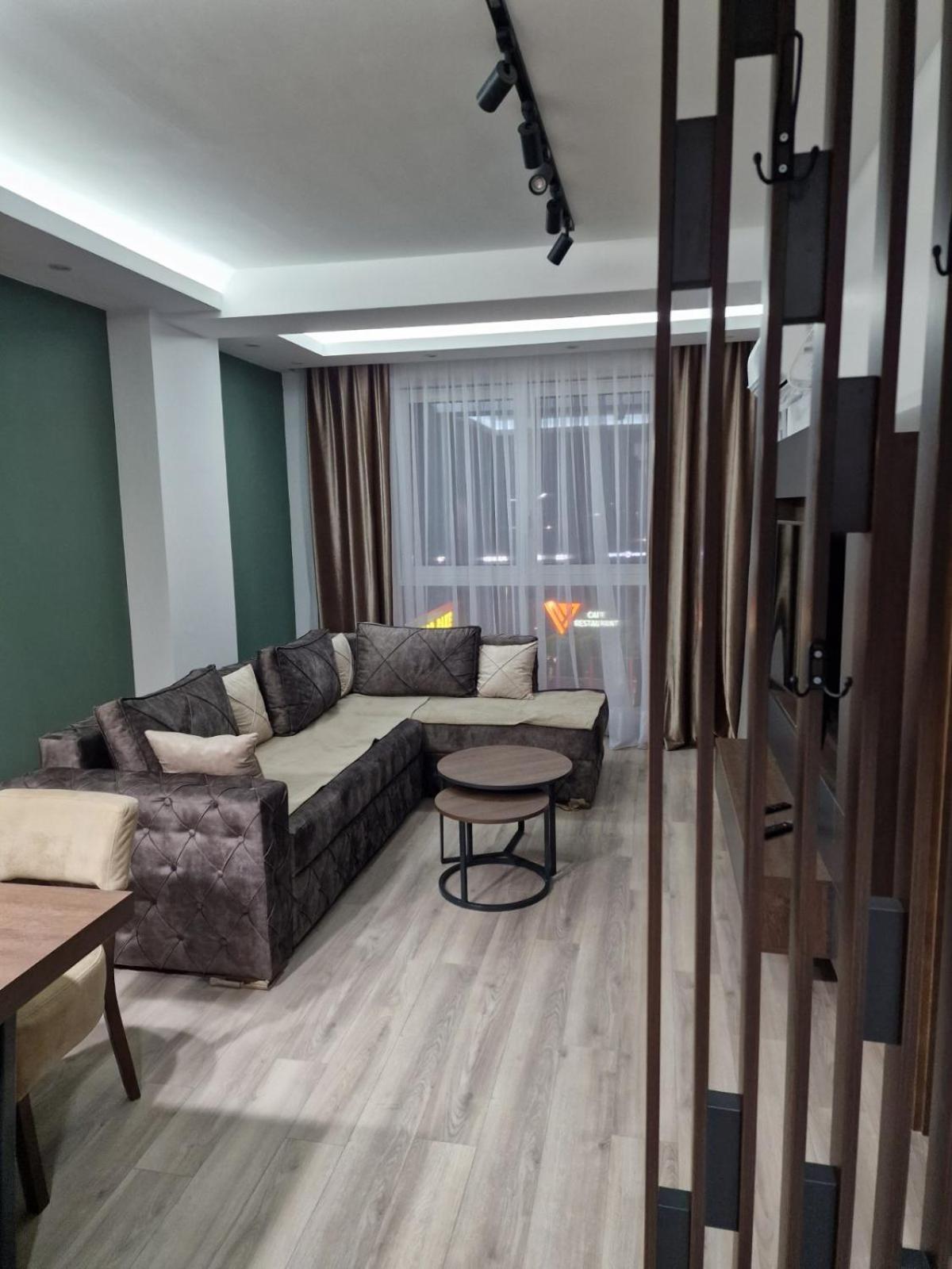 Mb Apartments Ягодина Екстериор снимка