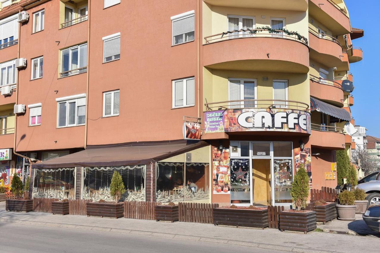 Mb Apartments Ягодина Екстериор снимка